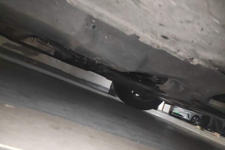 Used Mercedes-Benz GL-Class 2015 GL 400 4MATIC Dynamic Model Chassis Front Right