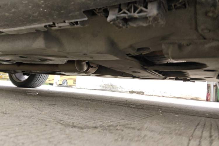 Used Mercedes-Benz GL-Class  Chassis Front Right