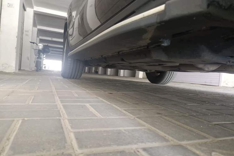 Used Mercedes-Benz GL-Class 2015 GL 400 4MATIC Dynamic Model Chassis Front Right