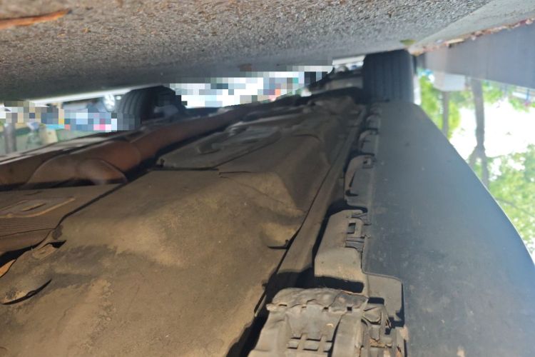 Used Mercedes-Benz GL-Class  Chassis Front Right