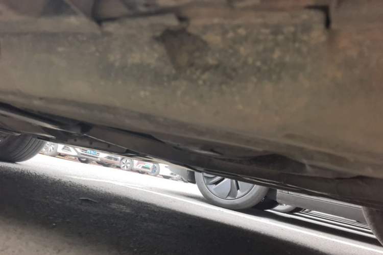 Used Mercedes-Benz GL-Class 2015 GL 400 4MATIC Dynamic Model Chassis Rear Left