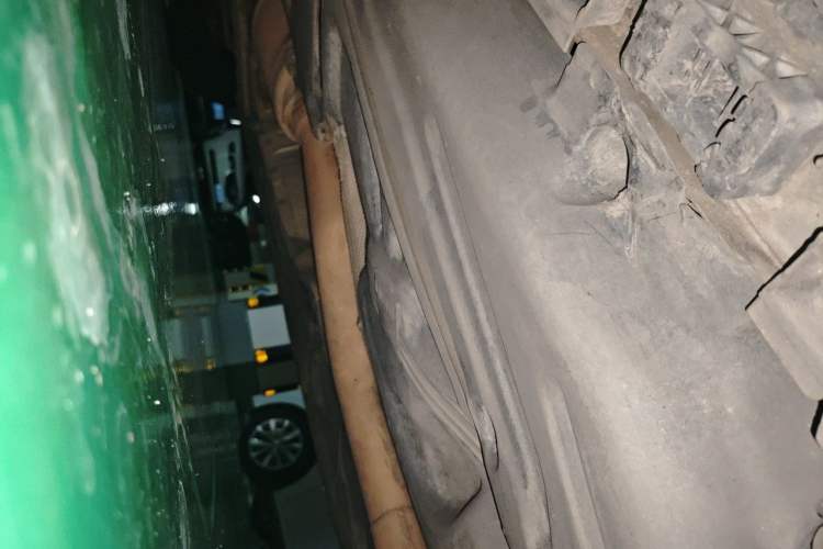 Used Mercedes-Benz GL-Class  Chassis Rear Left