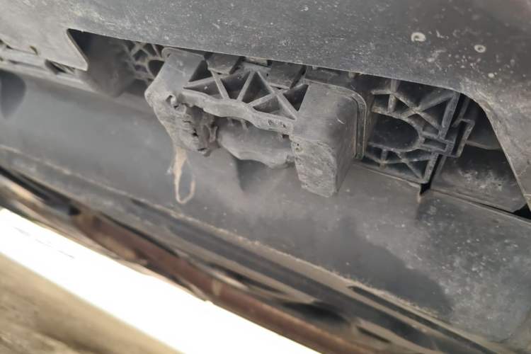 Used Mercedes-Benz GL-Class 2015 GL 500 4MATIC Chassis Rear Left