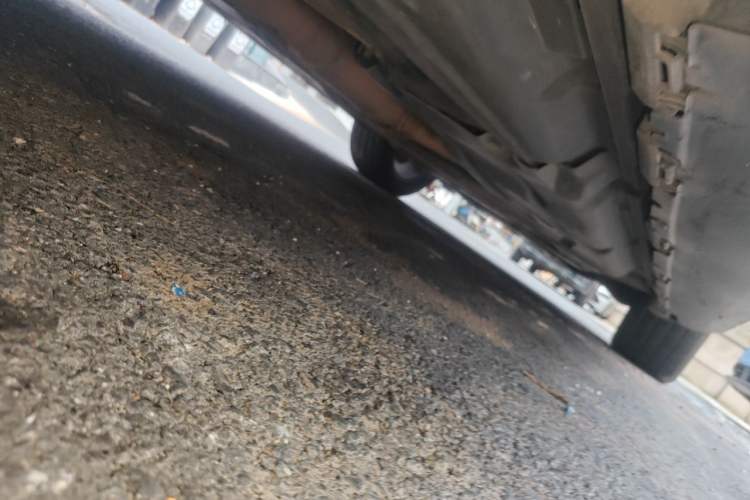 Used Mercedes-Benz GL-Class  Chassis Rear Right
