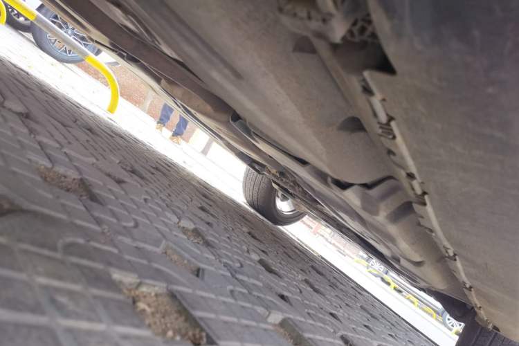 Used Mercedes-Benz GL-Class 2015 GL 500 4MATIC Chassis Rear Right