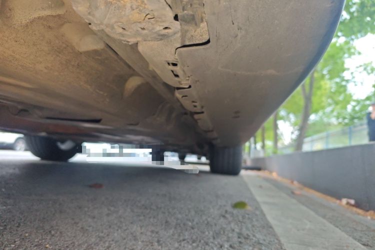 Used Mercedes-Benz GL-Class  Chassis Rear Right