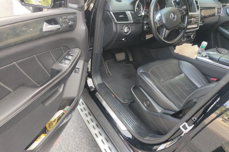 Used Mercedes-Benz GL-Class  Driver Seat