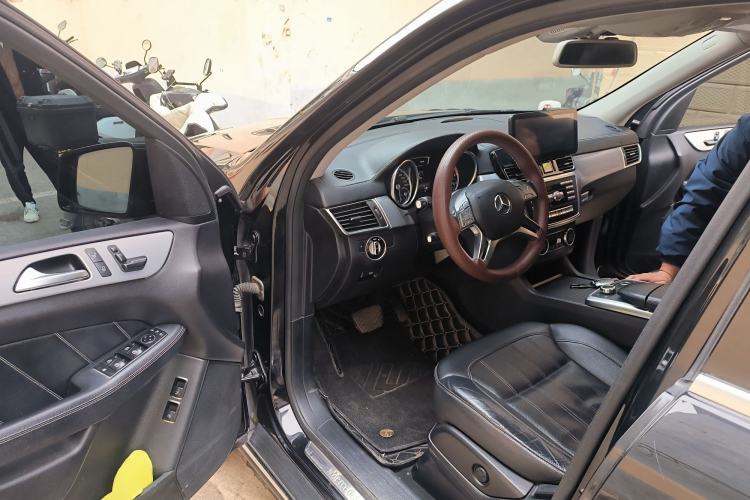Used Mercedes-Benz GL-Class 2015 GL 400 4MATIC Dynamic Model Driver Seat