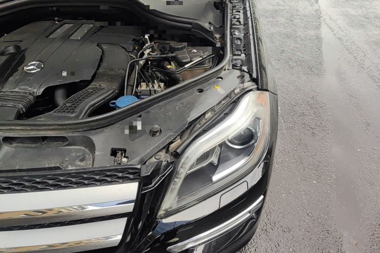 Used Mercedes-Benz GL-Class  Engine Bay Left