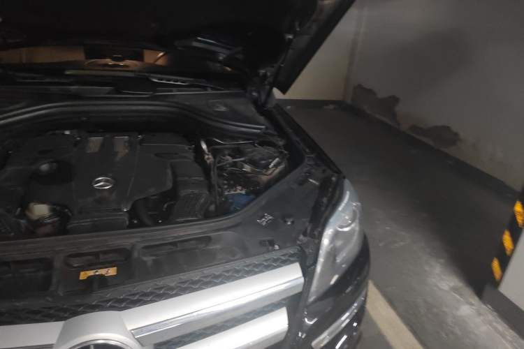 Used Mercedes-Benz GL-Class 2015 GL 400 4MATIC Dynamic Model Engine Bay Left