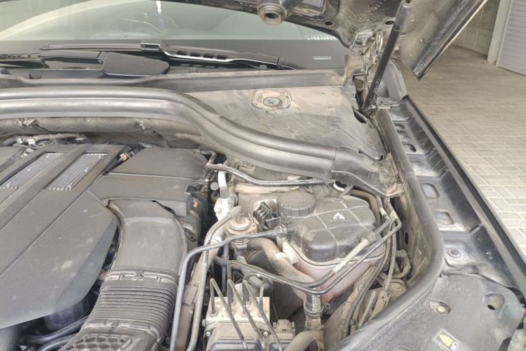 Used Mercedes-Benz GL-Class 2015 GL 400 4MATIC Dynamic Model Engine Bay Left