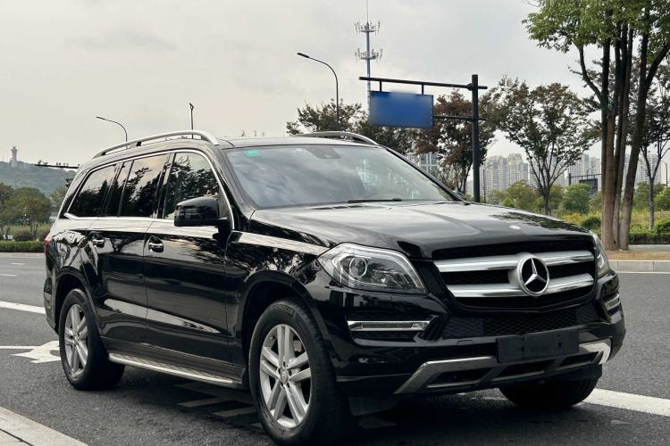 Used Mercedes-Benz GL-Class 2015 GL 400 4MATIC Dynamic Model Exterior 1
