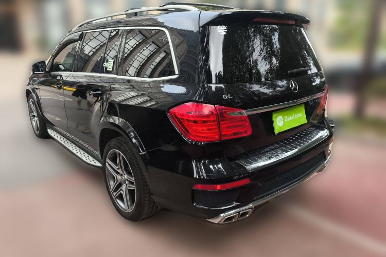 Used Mercedes-Benz GL-Class 2015 GL 400 4MATIC Dynamic Model Exterior 3