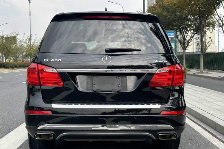 Used Mercedes-Benz GL-Class 2015 GL 400 4MATIC Dynamic Model Exterior 6