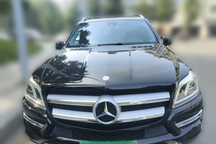 Used Mercedes-Benz GL-Class  Front