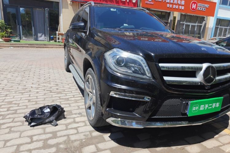 Used Mercedes-Benz GL-Class 2015 GL 500 4MATIC Front Right 45 Deg