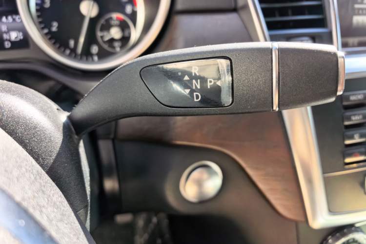 Used Mercedes-Benz GL-Class 2015 GL 500 4MATIC Gear Lever