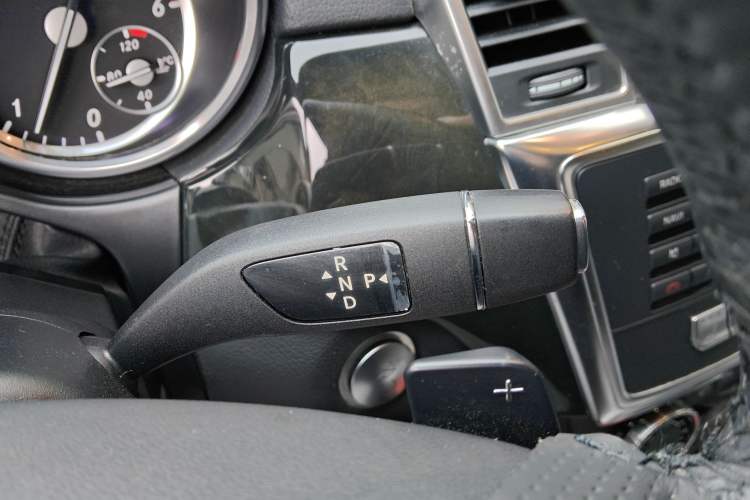 Used Mercedes-Benz GL-Class  Gear Lever