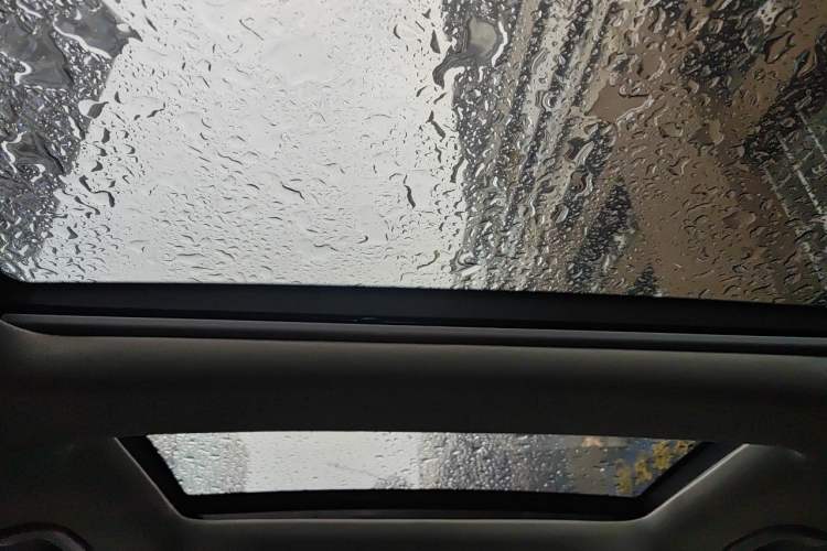 Used Mercedes-Benz GL-Class  Headliner