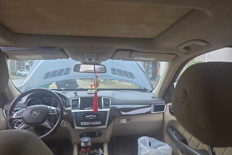 Used Mercedes-Benz GL-Class  Headliner