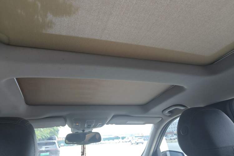 Used Mercedes-Benz GL-Class 2015 GL 400 4MATIC Dynamic Model Headliner