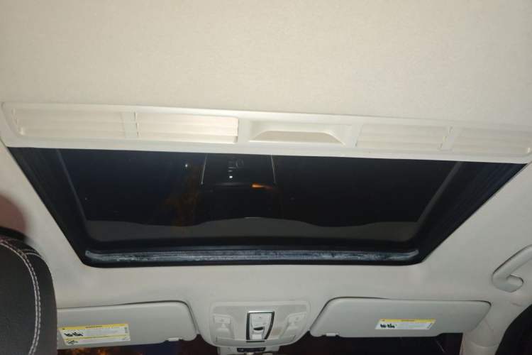 Used Mercedes-Benz GL-Class  Headliner