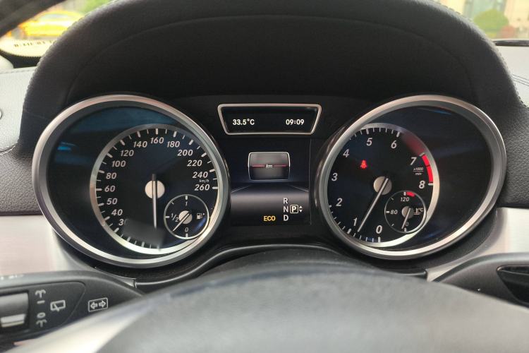 Used Mercedes-Benz GL-Class 2015 GL 400 4MATIC Dynamic Model Instrument Cluster