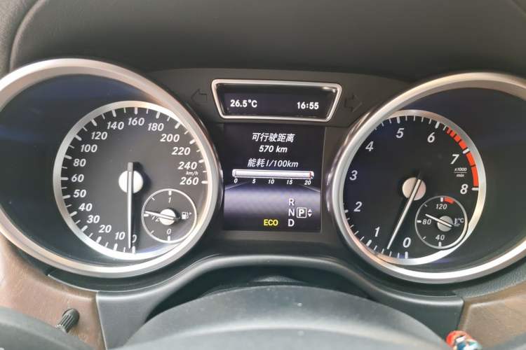 Used Mercedes-Benz GL-Class 2015 GL 500 4MATIC Instrument Cluster