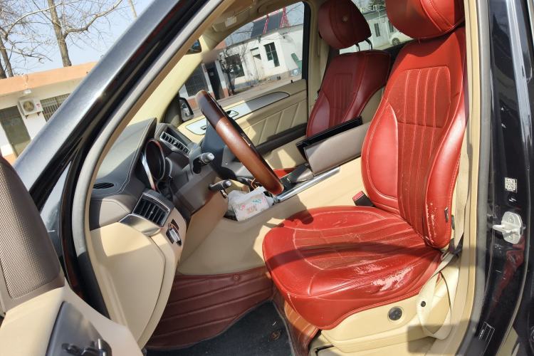 Used Mercedes-Benz GL-Class 2015 GL 400 4MATIC Dynamic Model Left Front Seat