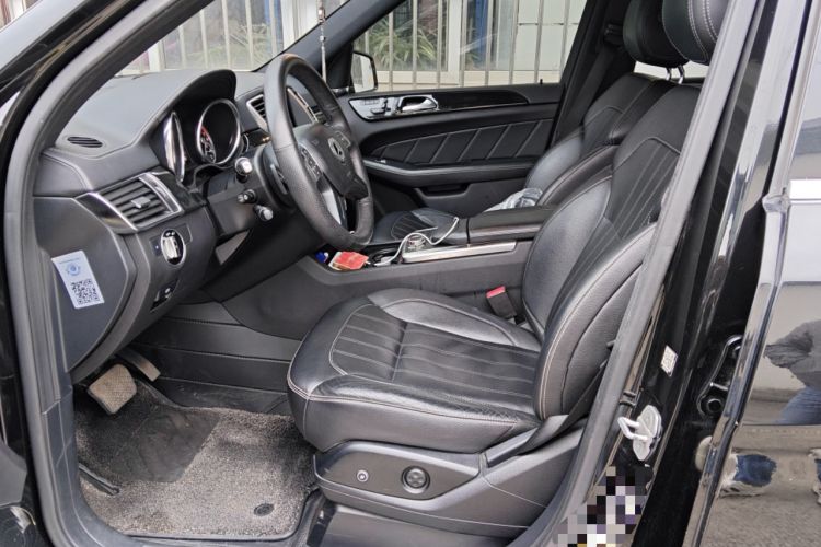 Used Mercedes-Benz GL-Class  Left Front Seat