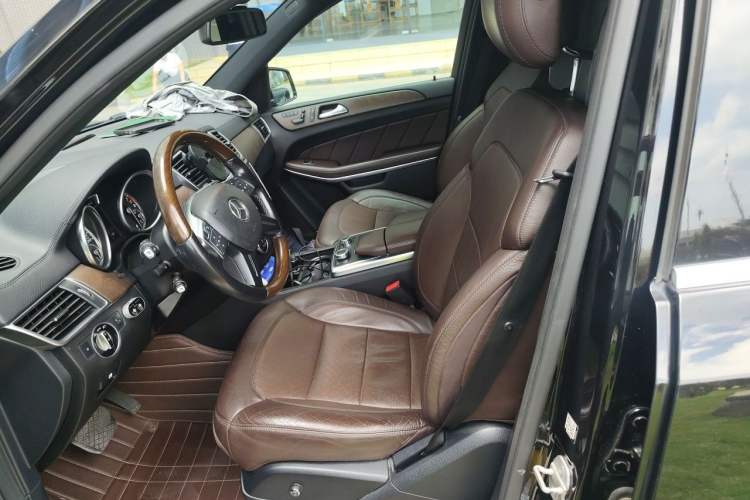 Used Mercedes-Benz GL-Class 2015 GL 500 4MATIC Left Front Seat