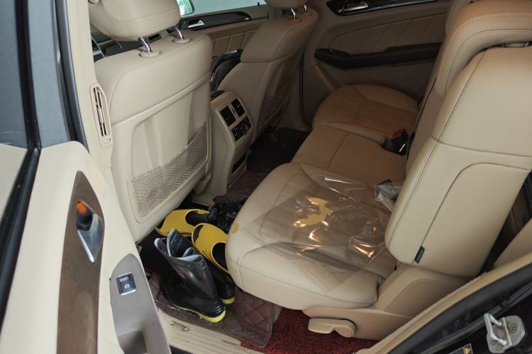 Used Mercedes-Benz GL-Class 2015 GL 350 CDI 4MATIC Left Rear Seat