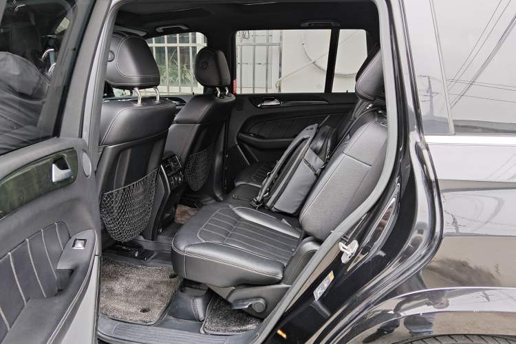 Used Mercedes-Benz GL-Class  Left Rear Seat