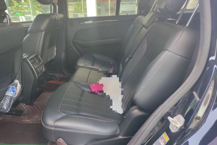 Used Mercedes-Benz GL-Class  Left Rear Seat