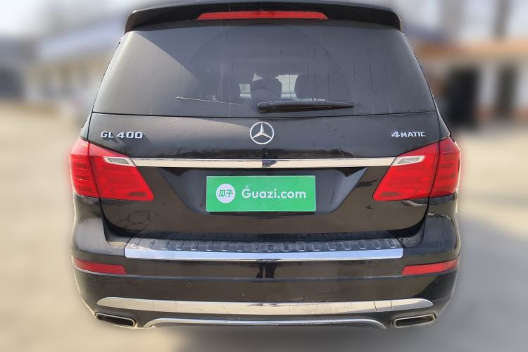 Used Mercedes-Benz GL-Class 2015 GL 400 4MATIC Dynamic Model Rear