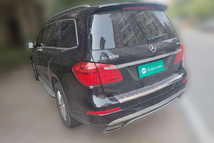Used Mercedes-Benz GL-Class 2015 GL 400 4MATIC Dynamic Model Rear Left 45 Deg
