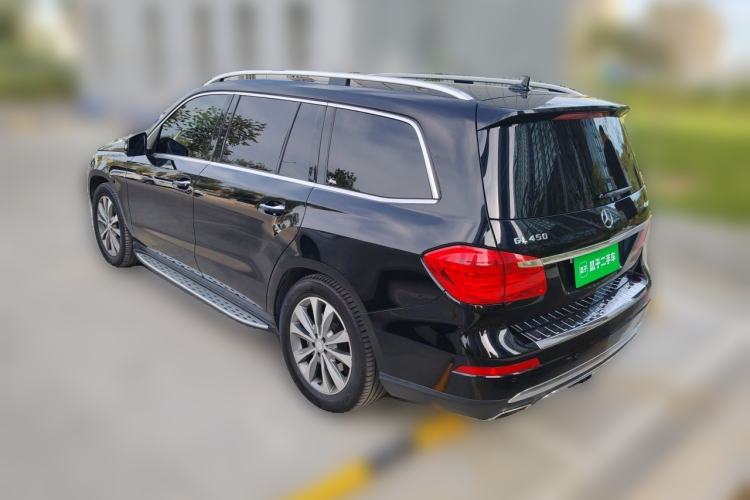 Used Mercedes-Benz GL-Class 2015 GL 400 4MATIC Luxury Model Rear Left 45 Deg