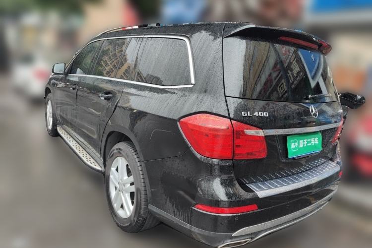 Used Mercedes-Benz GL-Class 2015 GL 400 4MATIC Dynamic Model Rear Left 45 Deg