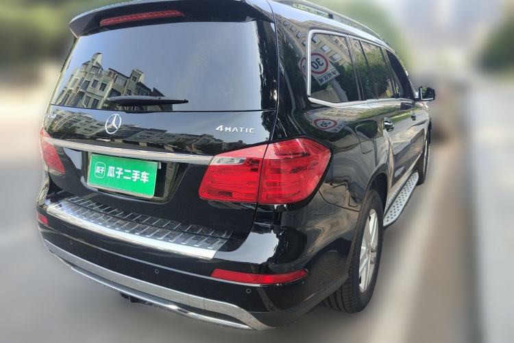 Used Mercedes-Benz GL-Class  Rear Right 45 Deg
