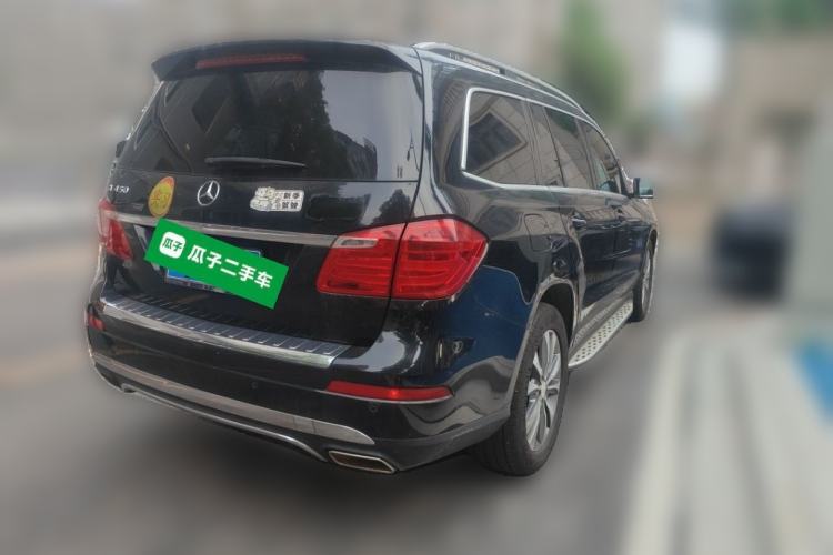 Used Mercedes-Benz GL-Class  Rear Right 45 Deg