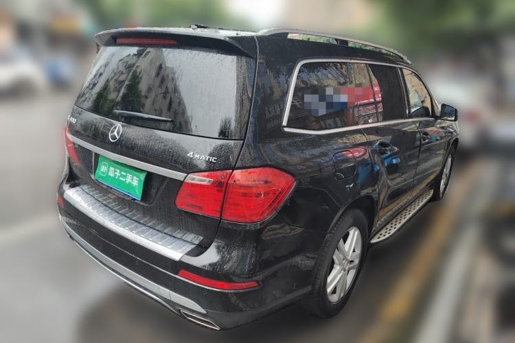 Used Mercedes-Benz GL-Class 2015 GL 400 4MATIC Dynamic Model Rear Right 45 Deg