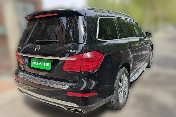 Used Mercedes-Benz GL-Class  Rear Right 45 Deg