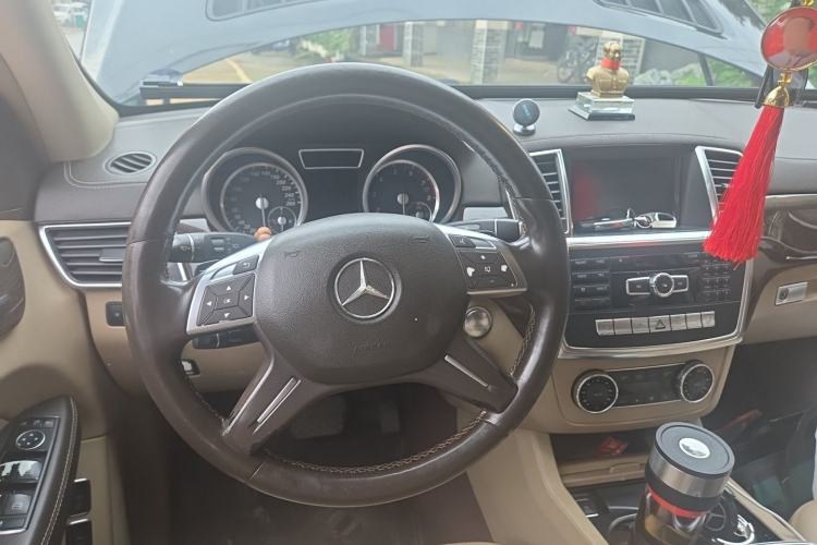Used Mercedes-Benz GL-Class  Steering Wheel