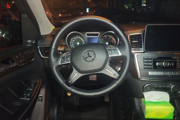 Used Mercedes-Benz GL-Class  Steering Wheel