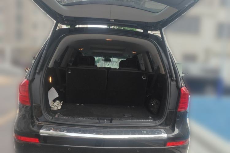 Used Mercedes-Benz GL-Class  Trunk