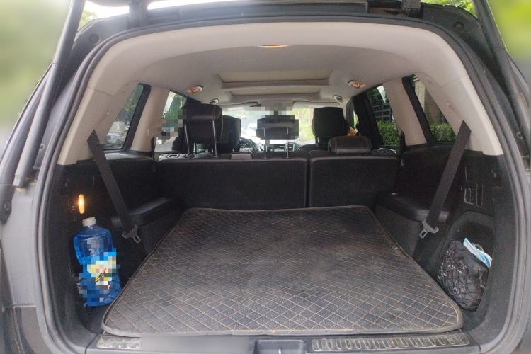 Used Mercedes-Benz GL-Class  Trunk