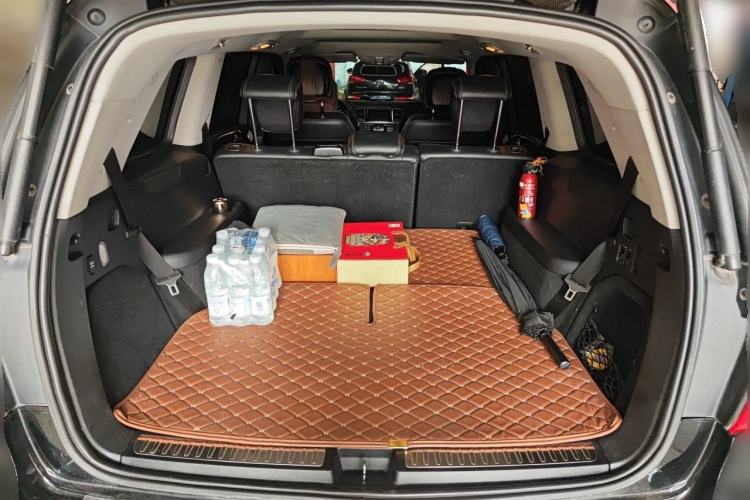 Used Mercedes-Benz GL-Class  Trunk