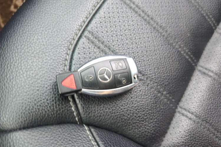 Used Mercedes-Benz GL-Class 2015 GL 400 4MATIC Luxury Model Vehicle Key