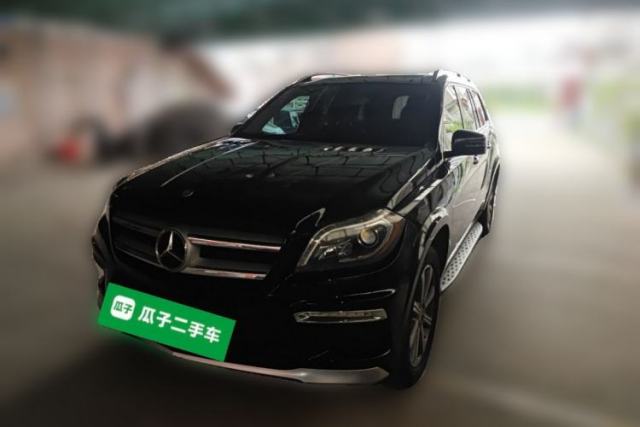 Używany Mercedes-Benz GL-Class GL450, 3.0L, seven seats, gasoline, automatic (parallel import)