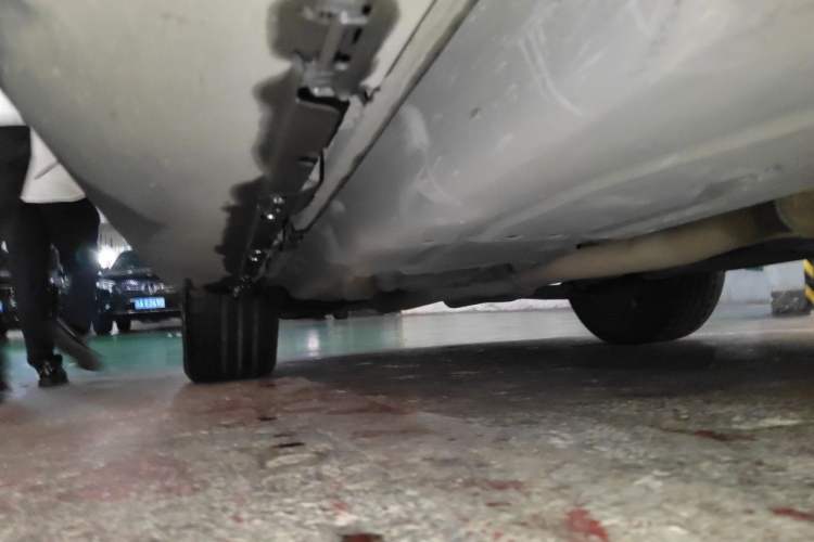 Used Mercedes-Benz GL-Class  Chassis Front Right